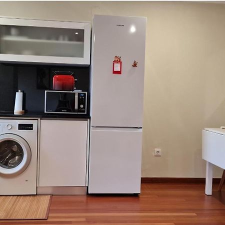 Estudio Centrico Con Terraza Xinzo de Limia Zewnętrze zdjęcie